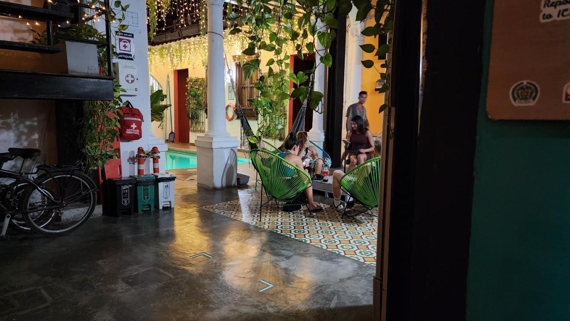 Baboon Hostel Santa Marta  Eksteriør bilde